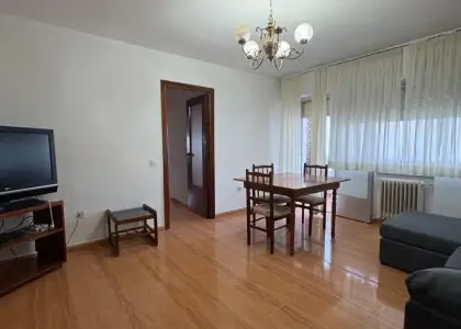 Piso en alquiler en Alcázar De San Juan, Calle Gracia, de 86 m2 con 3 dormitorios, baño y terraza por 700 €/mes, Ref. 0448 en Alcázar de San Juan