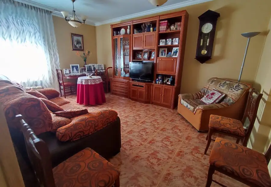 Piso En Venta Calle Socuéllamos, Tomelloso en Tomelloso