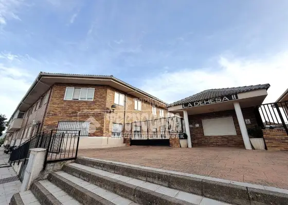 Piso en venta en Arcas Del Villar - Arcas Del Villar, 129.900 €, 76 m2, ref. 660134