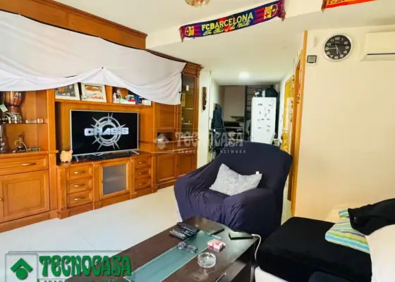 Piso en venta en Casarrubios Del Monte - Casarrubios Del Monte, 155.000 €, 90 m2, ref. 658260