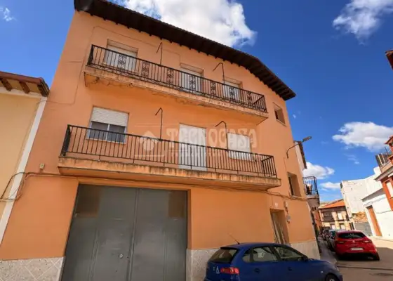 Piso en venta en Dosbarrios - Dosbarrios, 176.900 €, 250 m2, ref. 653902