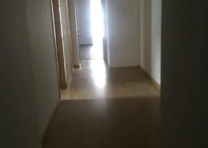 Piso en venta en Herencia, de 70 m2 con 2 dormitorios y baño por 64.000 €, Ref. 0210 en Herencia