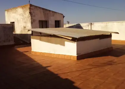 Piso en venta en La Solana, 3 dormitorios · 125 m² · 60.000 € en La Solana