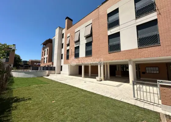 Piso en venta en Marchamalo - Centro Ciudad, 250.000 €, 126 m2, ref. 535520
