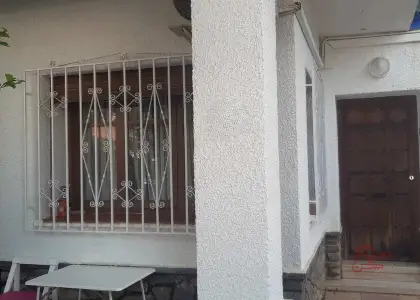 Piso en venta en San Javier, de 61 m2 con 3 dormitorios, baño y 2 terrazas por 140.000 €, Ref. 0433 en San Javier