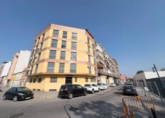 Piso en venta en Talavera De La Reina - Francisco Aguirre - Tres Olivos, Tres Olivos, 129.900 €, 62 m2, ref. 667493