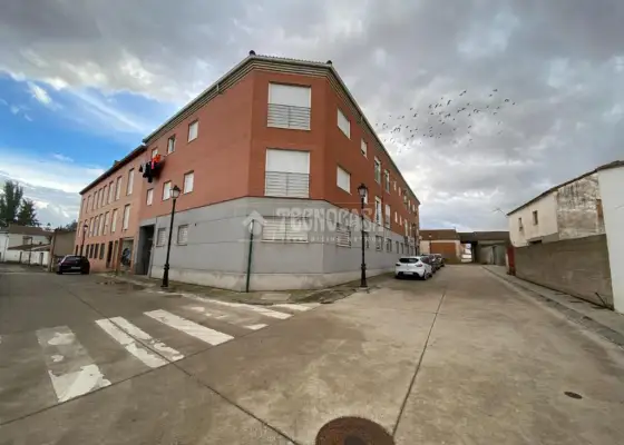 Piso en venta en Yunquera De Henares - Yunquera De Henares, 149.900 €, 111 m2, ref. 627185