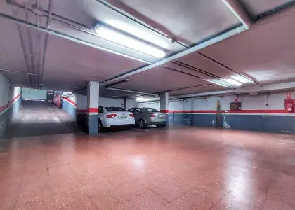 Plaza de Aparcamiento en Paseo San Gregorio en Puertollano