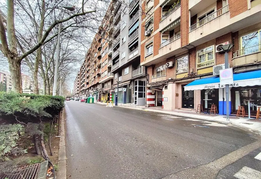 Plaza de Aparcamiento en Paseo San Gregorio en Puertollano