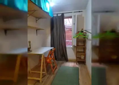 Se alquila habitación en piso compartido de 3 habitaciones en Barcelona en Barcelona