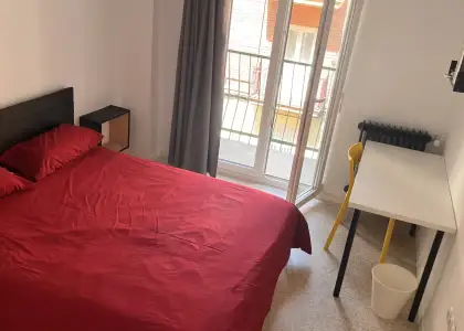 Se alquila habitación en piso compartido de 3 habitaciones en Salamanca, gastos incluidos en Salamanca