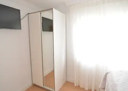 Se alquila habitación en piso compartido de 3 habitaciones en Santander. en Santander