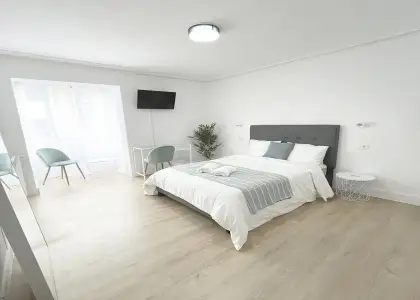Se alquila habitación en piso compartido de 3 habitaciones en Santander. en Santander