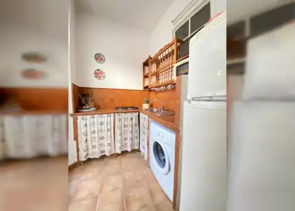 Se alquila habitación en piso compartido de 4 habitaciones en Centro Histórico, todos los gastos incluidos. en Málaga