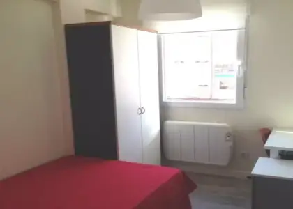 Se alquila habitación en piso compartido de 4 habitaciones en Getafe. en Madrid