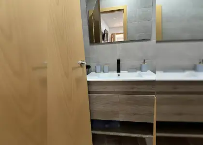 Se alquila habitación en piso compartido de 4 habitaciones en Murcia, todos los gastos incluidos. en Murcia