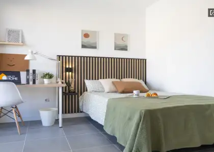 Se alquila habitación en piso compartido de 4 habitaciones en Yuncos, todos los gastos incluidos. en Toledo