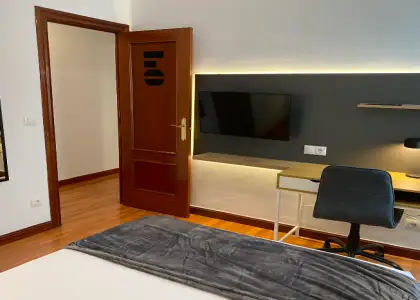 Se alquila habitación en piso compartido de 5 habitaciones en Salamanca. en Salamanca