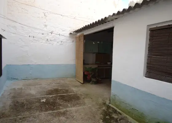 Se vende casa de pueblo en buena zona en Manzanares