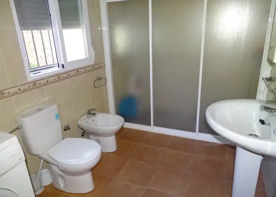 Se vende solar en zona del río en Manzanares