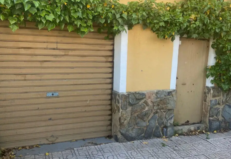 Se venden 2 chalets o terreno para construir en Albacete