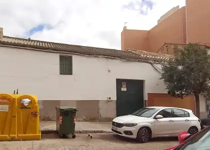 Solar de 168 m2. en Argamasilla de Calatrava