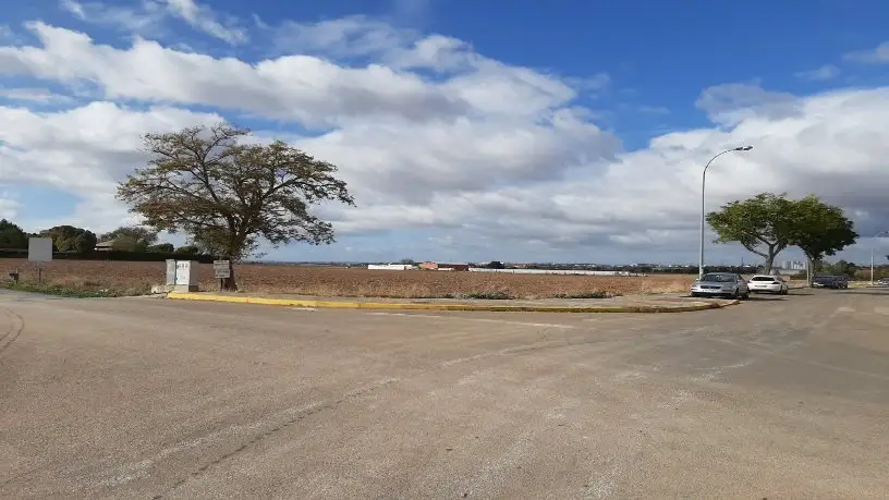 Terreno en venta en A-02 Vallermoso (la Serna) - Polígono 13170, Ciudad Real, Miguelturra en Miguelturra