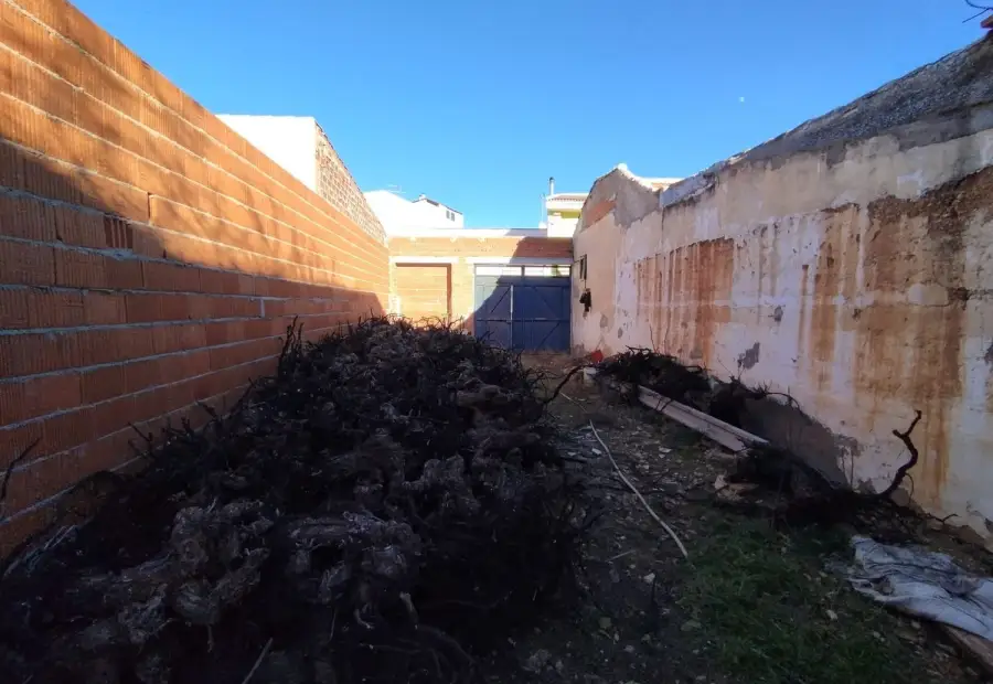 Terreno / Urbano (solar) En Venta Calle Luis Marín, Tomelloso en Tomelloso