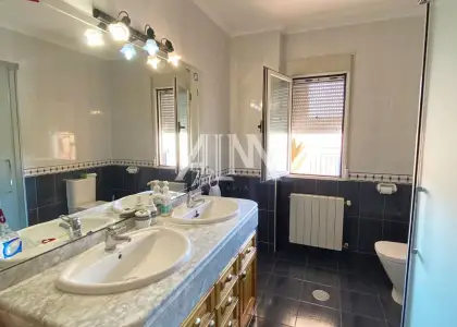 Venta Casa Divina Pastora, Manzanares en Manzanares