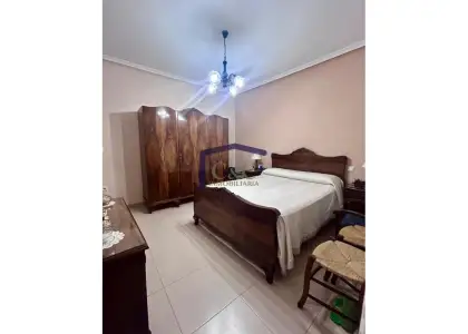 venta de casa en Manzanares, Plaza de la constitución en Manzanares