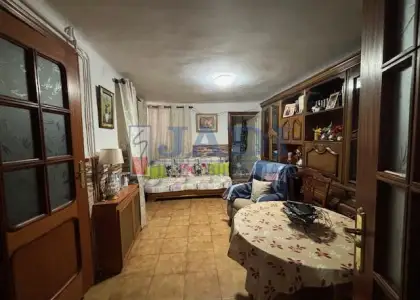 venta de casa en Valdepeñas, CENTRO en Valdepeñas