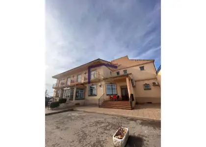 venta de edificio en Valdepeñas, La consolación en Valdepeñas