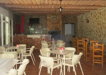 venta de local en Valdepeñas, BAÑOS DEL PERAL en Valdepeñas