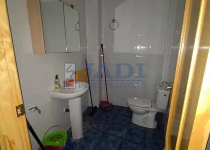 venta de local en Valdepeñas, CENTRO en Valdepeñas