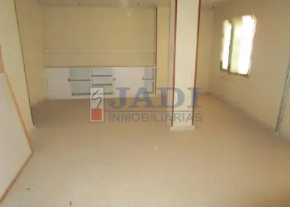 venta de local en Valdepeñas, CENTRO en Valdepeñas