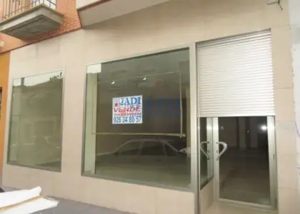 venta de local en Valdepeñas, CRISTO en Valdepeñas