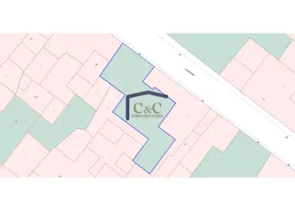 venta de terreno en Manzanares, Avenida Cristóbal Colón en Manzanares