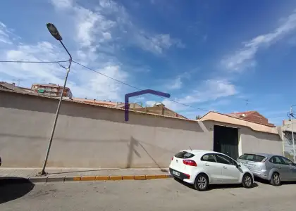 venta de terreno en Manzanares, Mercado municipal en Manzanares