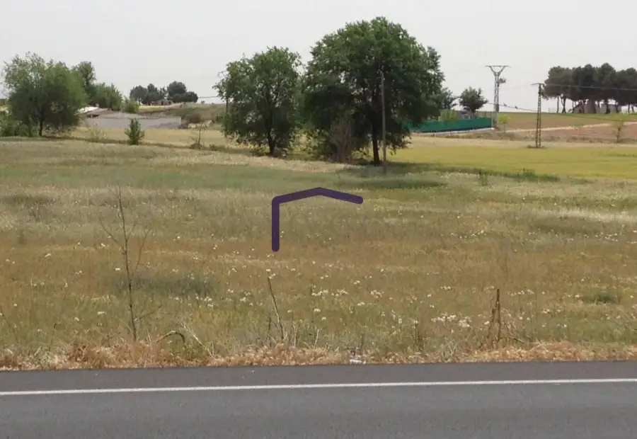 venta de terreno en Manzanares, Paseo del río en Manzanares