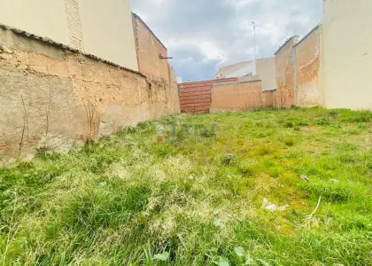 venta de terreno en Valdepeñas, CENTRO en Valdepeñas