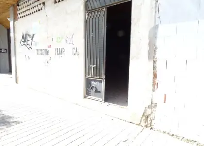 Venta Local Comercial Centro de Salud, Manzanares en Manzanares
