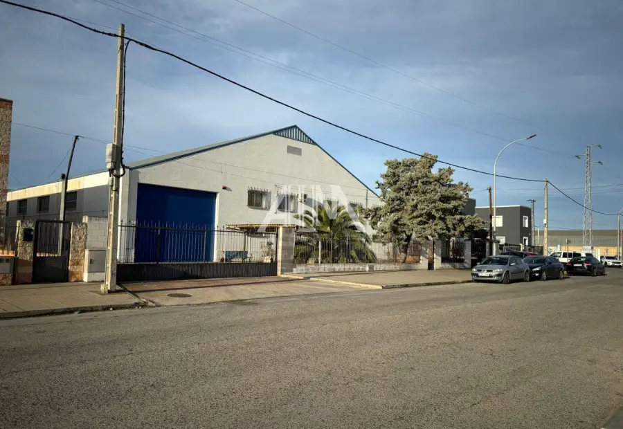 Venta Nave Industrial PolÃ­gono, Manzanares en Manzanares