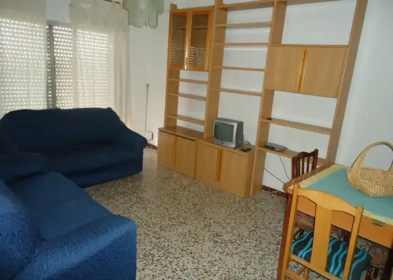 Venta piso de 3 dormitorios totalmente centrico. Muy luminoso. Totalmente exterior. en Manzanares