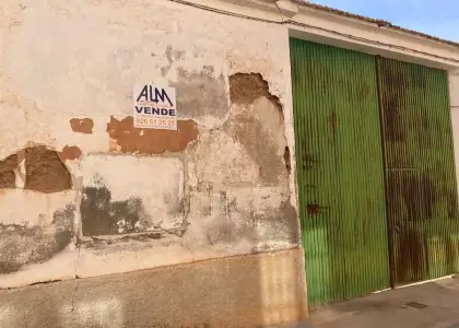 Venta Solar CÃ¡bilas, Manzanares en Manzanares