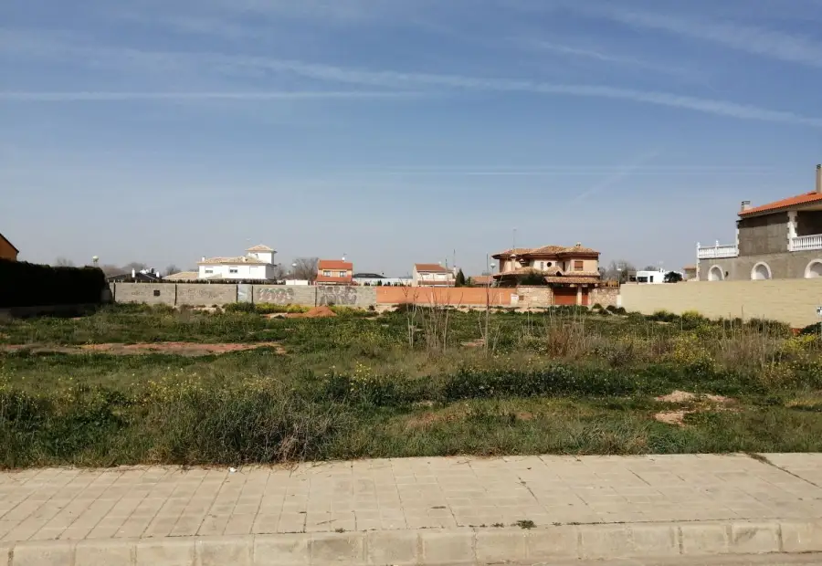 Venta Solar Parque Miguel Ãngel Blanco, Manzanares en Manzanares